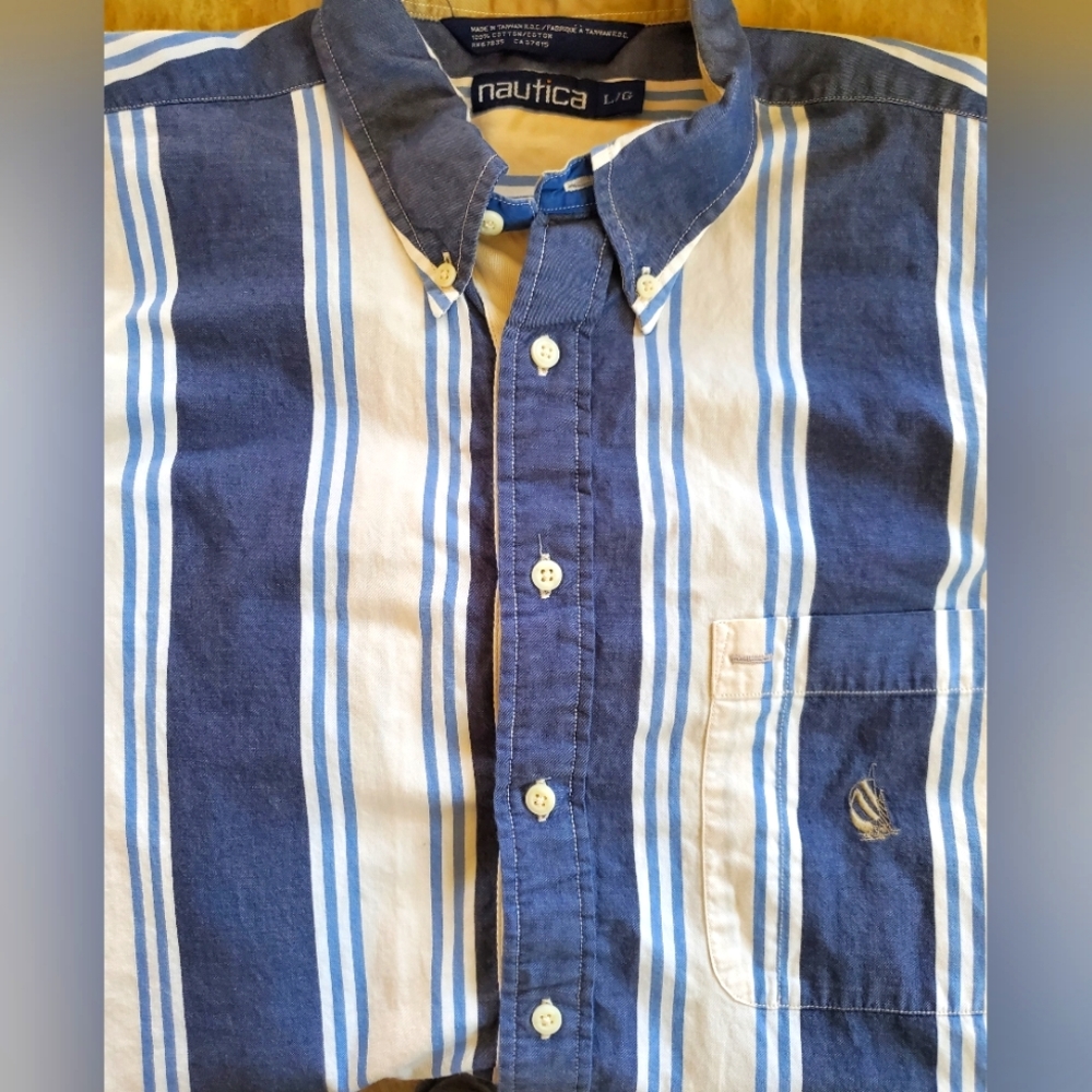 Vintage Nautica